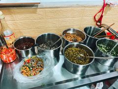 -统桶发卤粉王(银盆岭万达广场店)