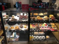 面包甜点陈列柜-星巴克(天津凯德天津湾店)