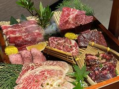 -山川小町·极番烧肉(新地假日广场店)