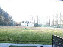 -仙霞高尔夫练习场-停车场