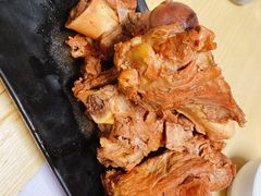 -关东小磨东北菜(上海长风大悦城店)