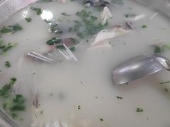 -雪湖煜辰鱼头老店(雪野湖店)