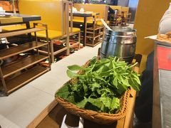 -四季喧黔味豆米火锅(万达广场店)