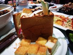 蜂蜜厚多士-铜锣湾·有麝自然香(渝北财富中心店)