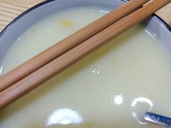 -内蒙焖面大盆骨餐馆(山大路店)