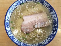 枫镇大肉面-裕兴记·三虾面(西北街总店)