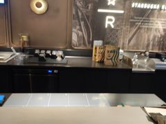 -星巴克臻选(上海今潮8弄店)