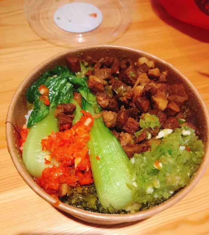 辣禧椒·剁椒拌饭-"晚上看到家附近开了一家剁椒拌饭 感觉很有.