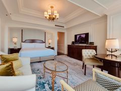 -广州富力丽思卡尔顿酒店