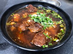 紅燒牛肉面-上海为民商行清真饭店(南大路店)