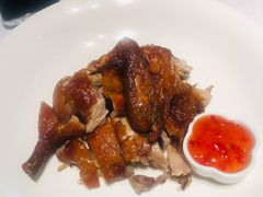 招牌脆皮芝麻鸡-俏江南天津时尚曲艺主题餐厅(马场道店)
