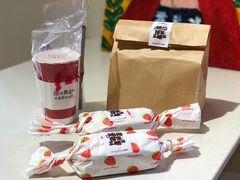 -暖食光·台式家庭餐厅·生日主题店(万达店)