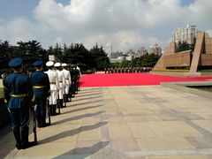 -上海市龙华烈士陵园