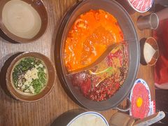 -萍姐火锅·公路夜市(武汉首店)