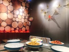 -钱小主·自助回旋烤肉火锅餐厅(东方新天地店)