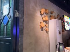 -后街佬·炭火鲜鱼杂(33小镇店)