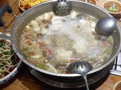 -亮欢寨酸汤鱼(沙冲路店)
