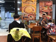 大堂-食其家·牛丼咖喱(金桥太茂店)