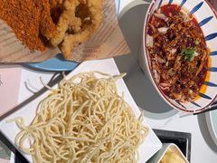 -黄记煌三汁焖锅(新佳丽江汉路店)