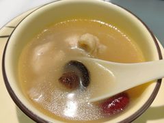 -刘姐啤酒鱼民族演艺餐厅(西街总店)