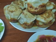 -宝瑞门钉肉饼店