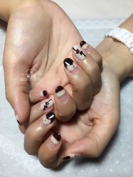 -睫乐园•睫公馆•美睫美甲沙龙