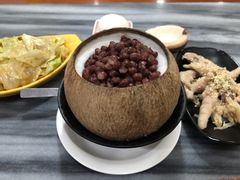 沙姜鸡脚-黄师奶甜品店