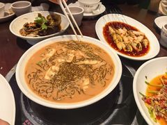 -上名堂·鱼头好吃(体育场路店)