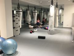 -EFL巴西柔术·综合格斗·泰拳·少儿体能训练(虹桥德必馆)