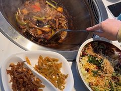-遇东北林区铁锅炖(南开店)