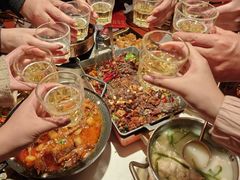 -何师烧烤Pro ·江湖川菜·小龙虾·精酿(太古里旗舰店)