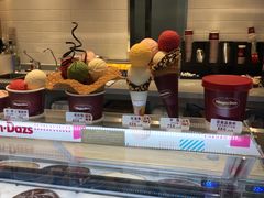 面包甜点陈列柜-哈根达斯(泉州万达店)