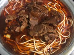 -薛记襄阳香辣牛肉面(平安路店)