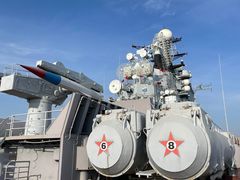 -泰达航母主题公园