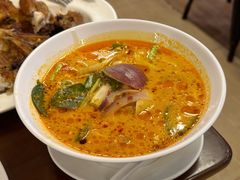 -J Daeng Seafood