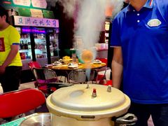-蚝堡海鲜·威海菜·海肠捞饭·烧烤·亚洲吃蚝公司(幸福门店)