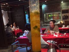 -龙巢盱眙龙虾·牛蛙·烧烤宵夜(八卦岭店)