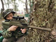 -崇明岛拓展训练真人CS镭战基地