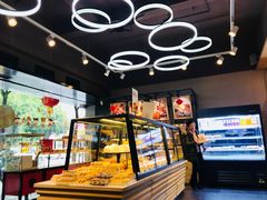 面包甜点陈列柜-华丰贺氏(福新西路店)