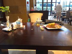 -三亚湾海居铂尔曼度假酒店