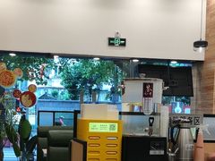 -佰搭果·广式茶餐厅(西华路店)