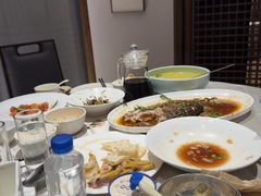 -静之湖湖畔餐厅