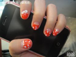 爱手爱脚彩绘光疗甲-摩睫+皮肤管理·科学美容中心