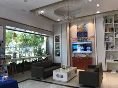 -牙易美口腔连锁(圣堂店)