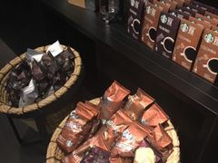 -星巴克(广州正佳广场4层店)