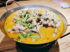 -先启半步颠小酒馆(虹桥龙湖天街店)