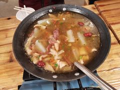 -霄汉牛三鲜湖北砂锅菜(万松园2店)