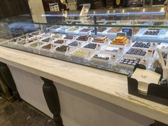 面包甜点陈列柜-GODIVA(恒隆广场店)