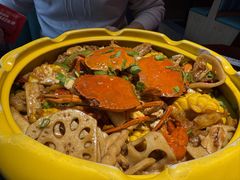 -多嘴超级肉蟹煲(杉杉国潮主题店)