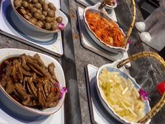 -曼格活海鲜·牛排自助(光明蓝鲸店)